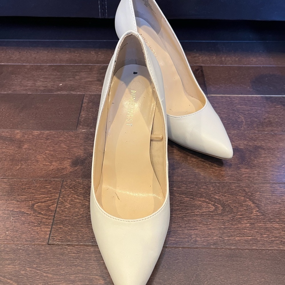 Nine West Women's Off-White Heels